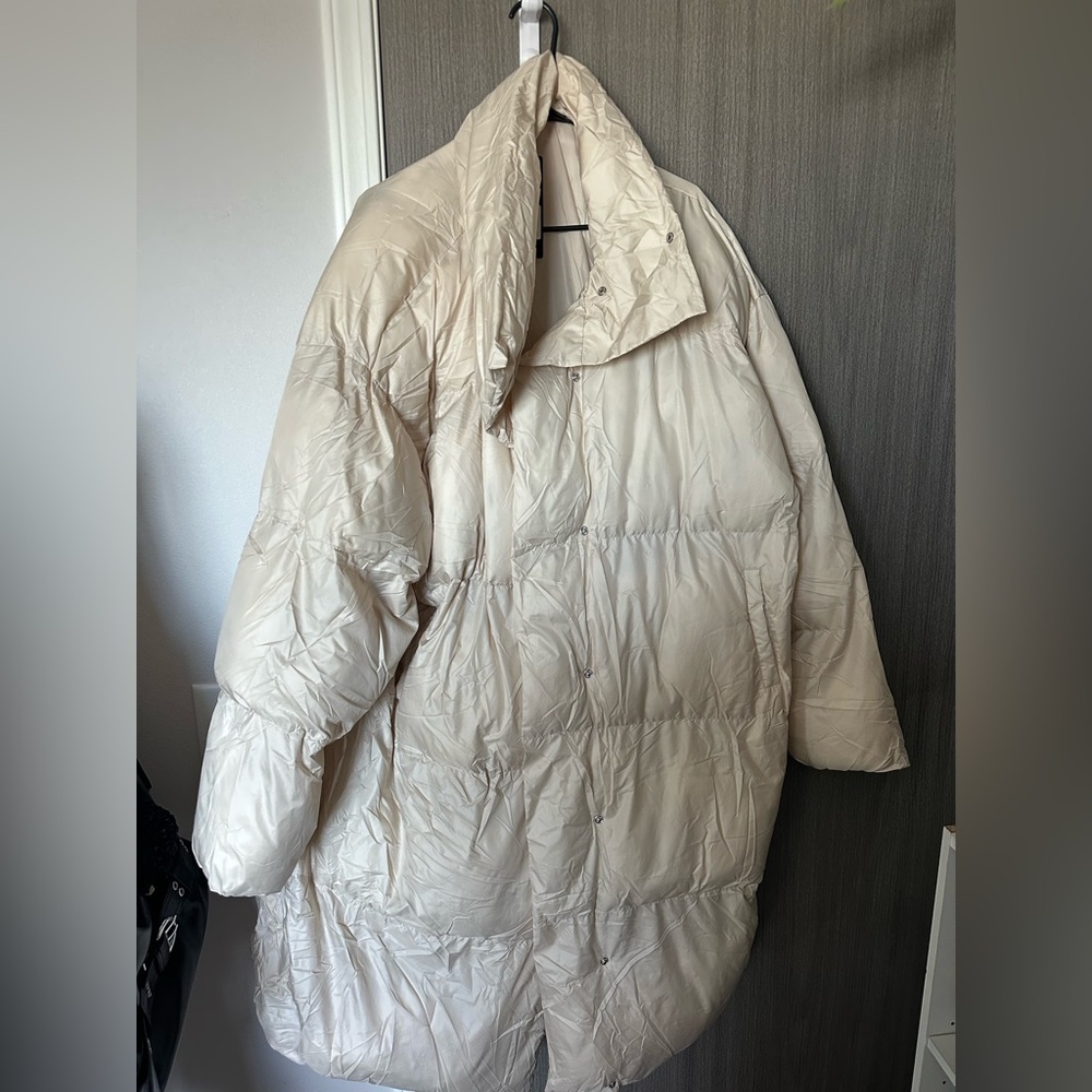 Long puffer jacket